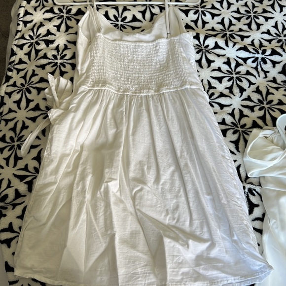 Abercrombie Dress - Picture 3 of 3